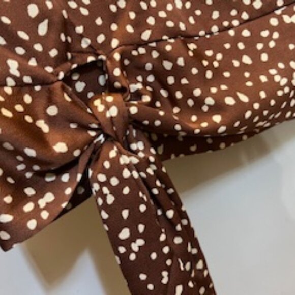 She & Sky Kimono Sleeve Satin Top, Size Large, NEW - Picture 3 of 7